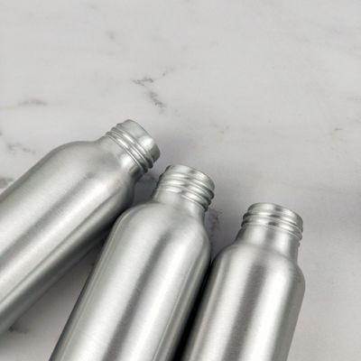 500 ml angepasste farbige Aluminiumflasche für die Verpackung und leere wieder auffüllbare Wasserflasche