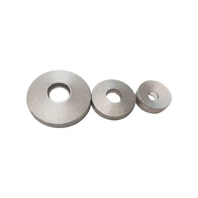 990,7% Reinheit Industrielle Schneidgranulate aus Aluminium mit oder ohne Loch